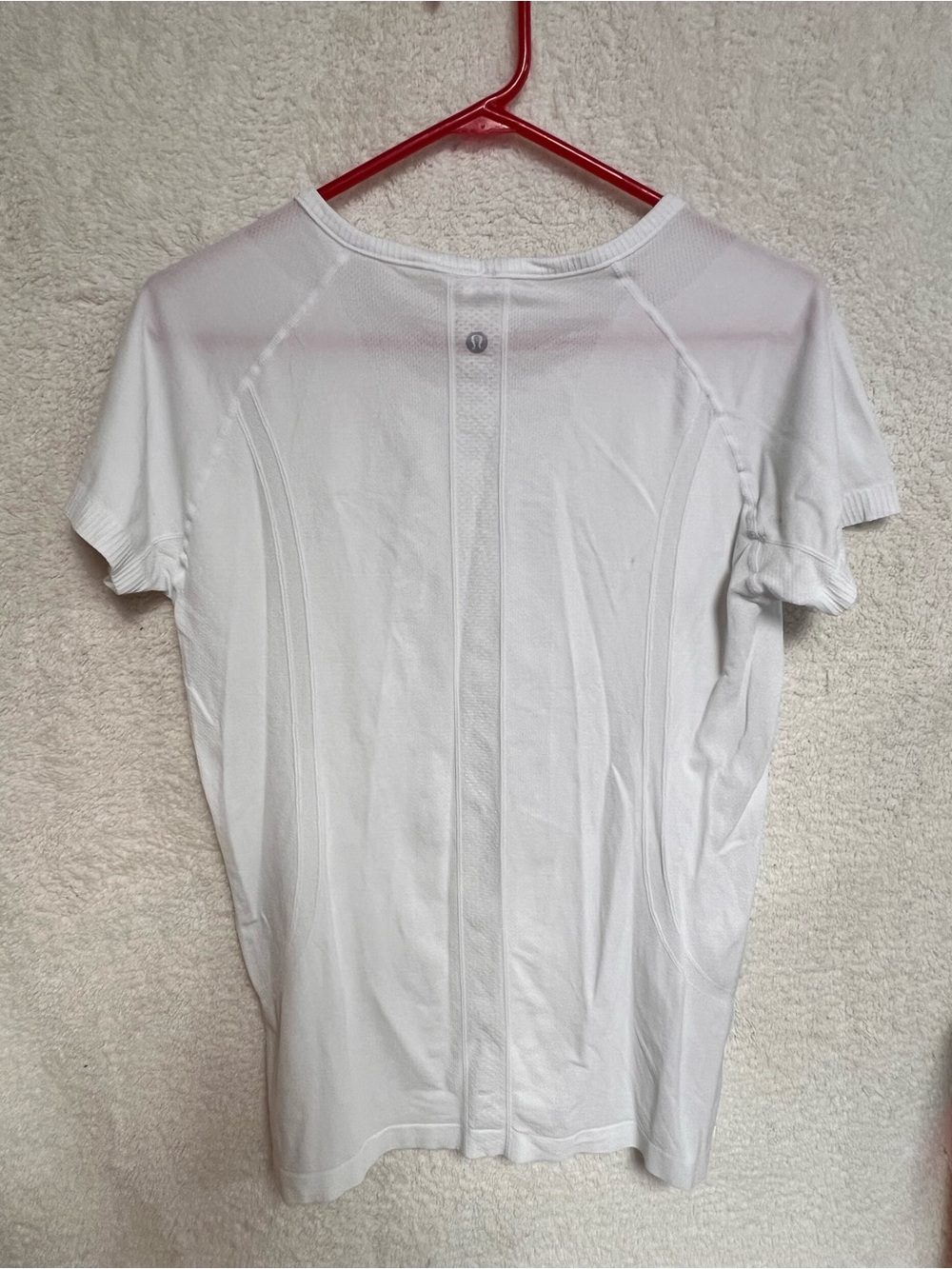lululemon athletica White Seamless Short Sleeve Athletic Tee - Picture 5 of 5
